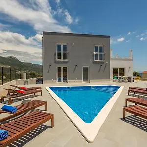 Mila Kastela Appartement Kaštel Novi